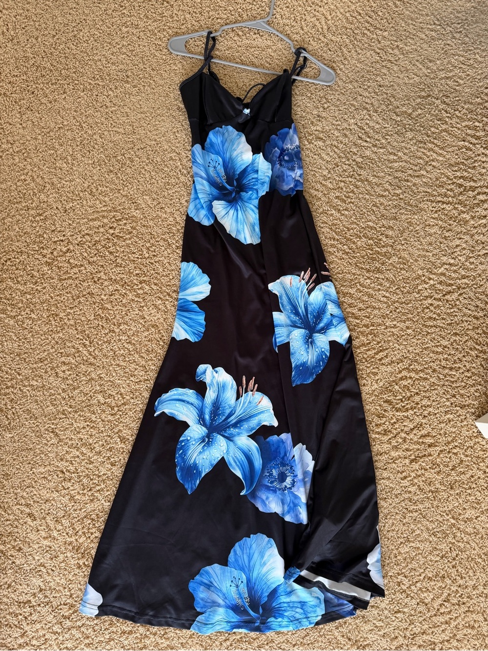 Women’s Black and Blue Floral Maxi Dress